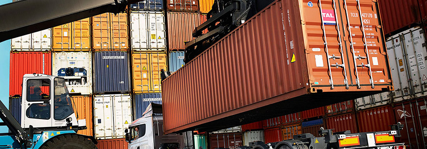 Любые работы и операции с морскими контейнерами в Новороссийске